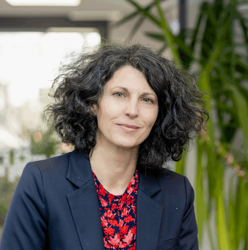 Emmanuelle Fourcade ingénieur brevets chez Santarelli